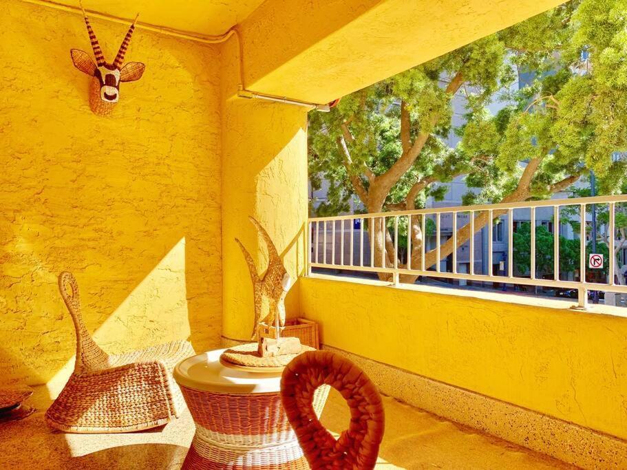 Apartment Artistic Paradise Studio With Balcony Near Downtown San Diego! Perfect For Travelers And Couples! San Diego